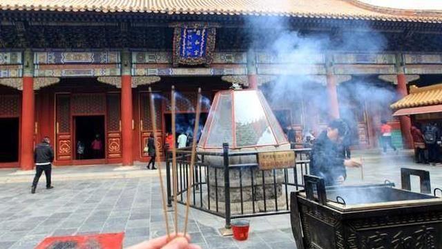 为什么北京只有雍正的潜邸雍和宫那其他皇帝的潜邸呢